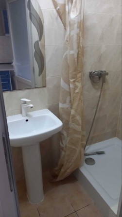 Здам на довготривалий термін квартиру-студію - фото 1