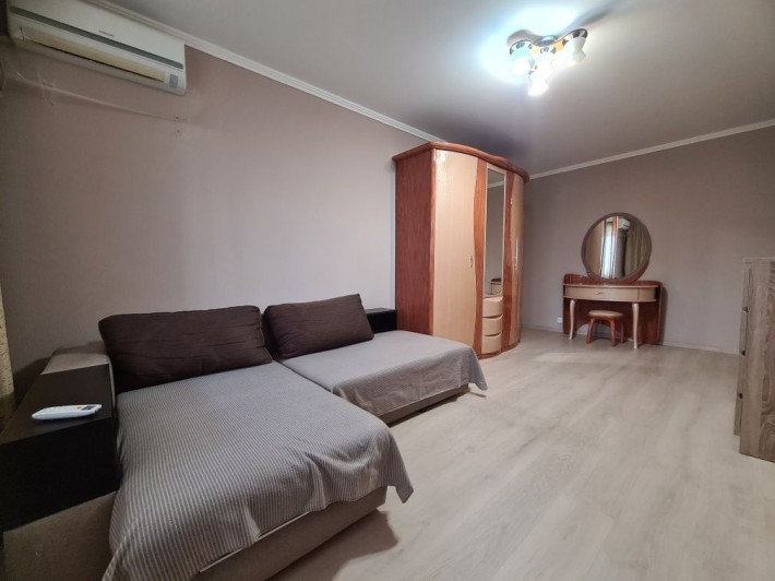 Сдам в аренду крупногабаритную 1к квартиру. Второе КП. - фото 1