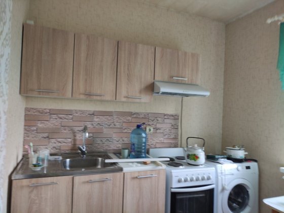 Сдам 3-ех ком. кв. в новобоварском тихом р-не недавно после ремонта Харьков