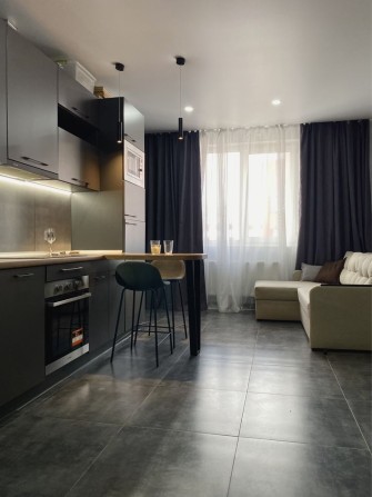 Сдам квартиру в новострое ЖК ГИДРОПАРК - фото 1