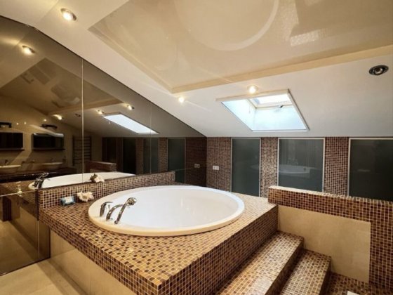 Здаю в оренду 2х поверхову квартиру на Нікольській Миколаїв