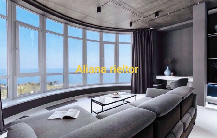 Аренда Гагарин Плаза панорама моря Аркадия - фото 1