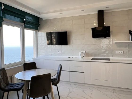 Сдам 3-ком квартиру на Каманина с Видом на Море. Одеса