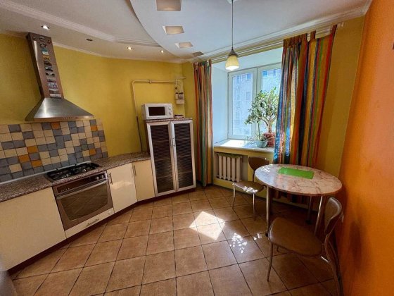 Квартира в новому будинку в центрі. Газова плита, світло не вимикають Одеса