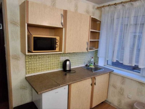 сдам не большую 1 комнатную квартиру рядом центр города Одеса