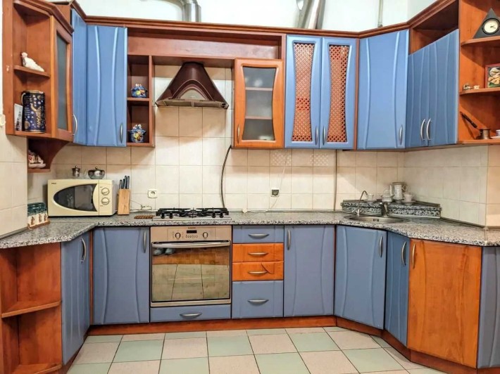 Оренда, 2 к. квартири по вул. Героїв Маріуполя 2 - фото 1