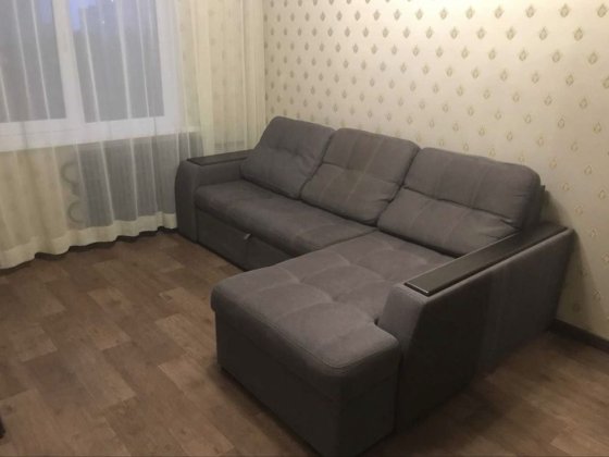 Сдам 3 к кв на Алексеевке, пр.Победы,67. Ост.Школьная. Харьков