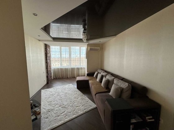 Здам в оренду 3-кімнатну квартиру на Володимира Великого Львів