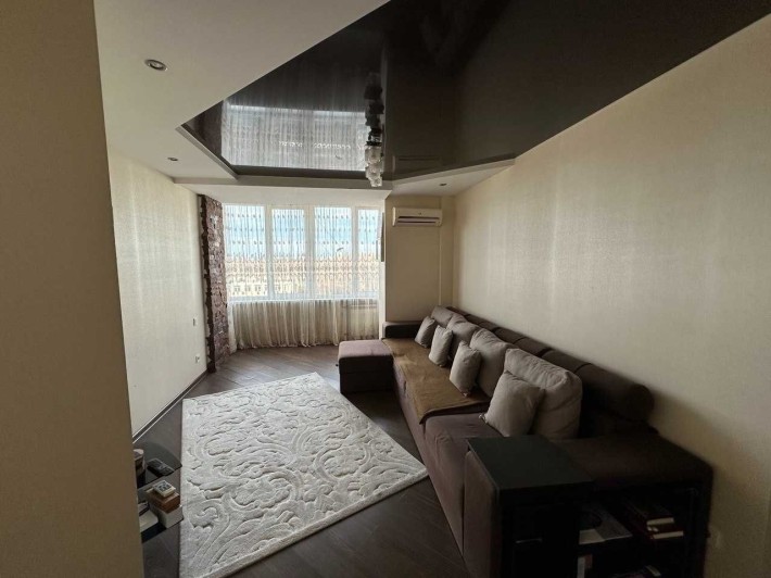 Здам в оренду 3-кімнатну квартиру на Володимира Великого - фото 1