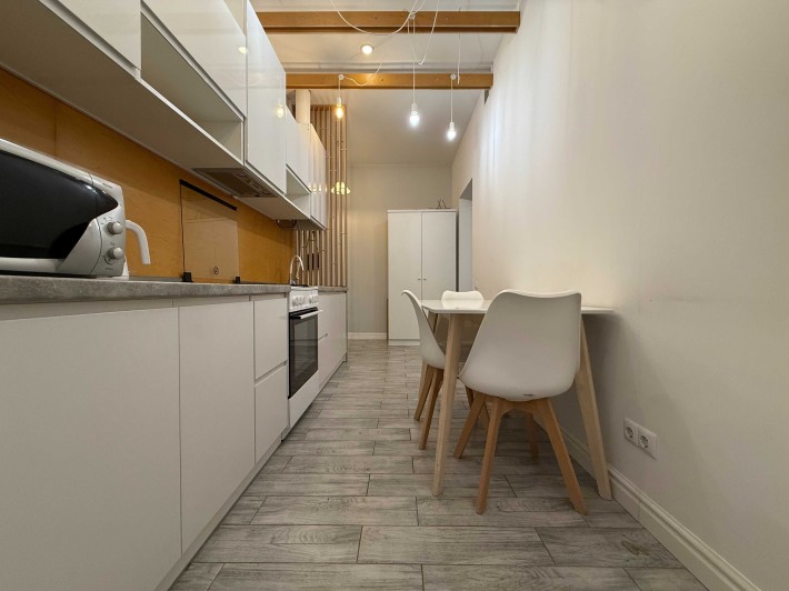 Оренда 1-кімнатної квартири. вул. І. Франка, 60. 450$міс - фото 1