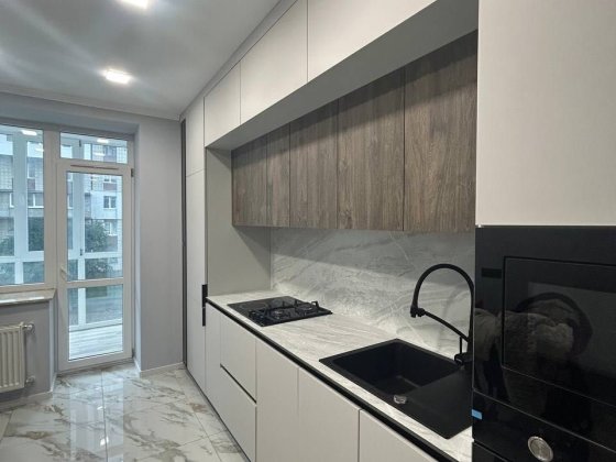 Оренда 2 кім квартири вул.Роксоляни Львів