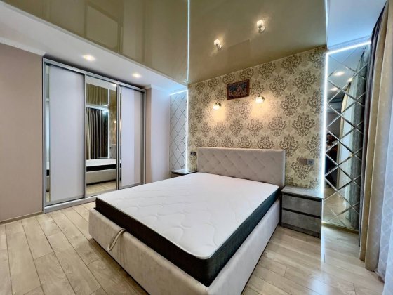 Оренда 3 кімнатної квартири, новобудова, вул Щепова (Чорновола) Львов