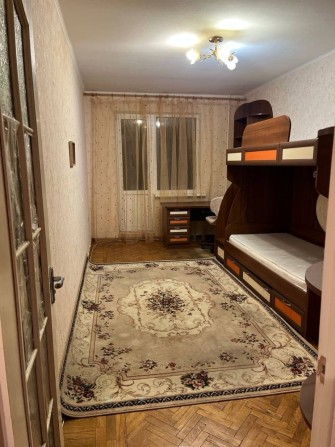 Сдам 3 комн. квартиру на Алексеевке, пр.Победы,52А. - фото 1