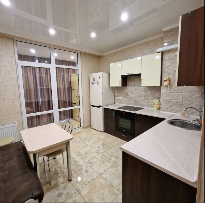 Сдам 1 комн квартиру на ул.Архитекторская/Ильфа и Петрова. Новострой - фото 1