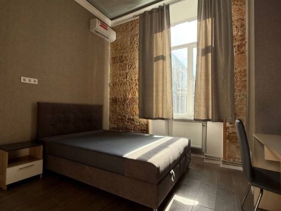 Трьокімнатна квартира на Елизаветинській з ремонтом Одесса