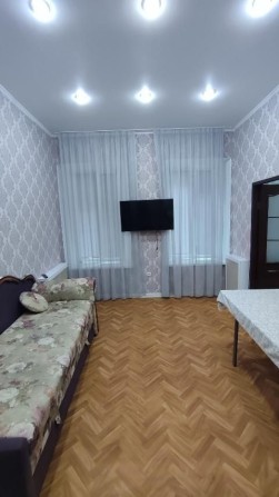 Сдам 2 ком. кв. в центре, ул. Асташкина/пл. Л. Толстого (К. Муратовой) - фото 1