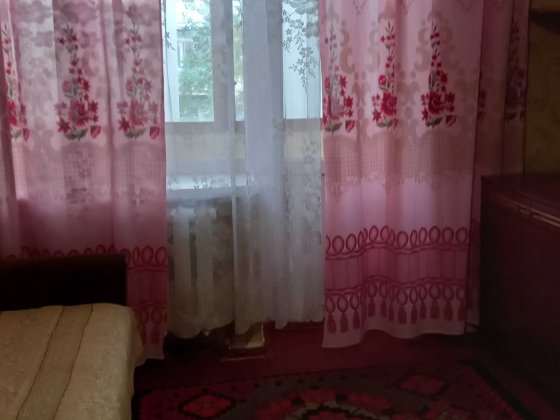 Сдам гостинку со своим санузлом на Харьковских дивизий Харьков