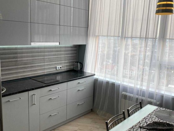 Аренда квартира Макаренко 2а, угол Львовской Одеса