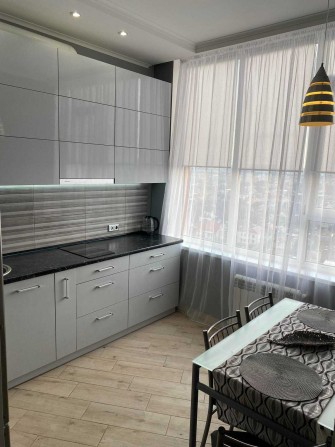 Аренда квартира Макаренко 2а, угол Львовской - фото 1