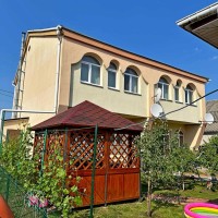 Дом в Трушках.Ремонт.Все коммуникации.Солнечная электростанция.Сауна. Біла Церква