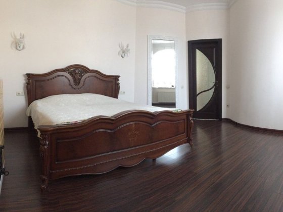 Сдам ЕВРОДВУШКУ уЛ Дерибасовская ЦЕнтр Тц Афины ВАРИАНТЫ Одесса