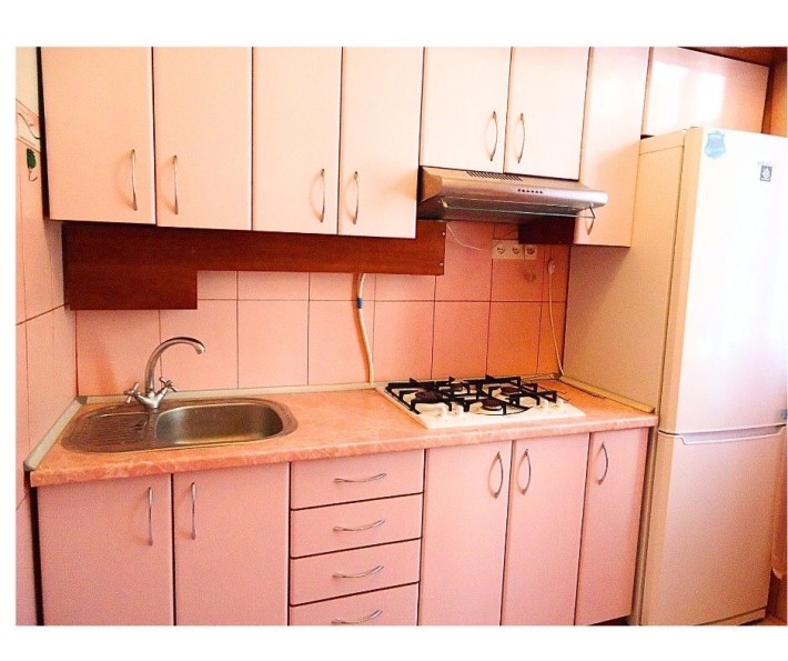 СРОЧНО  2 разд и кухня студ ПРЕОБРАЖЕНСКАЯ/ Арнаутская с ЖИВОТНЫМИ газ - фото 1