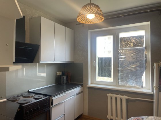 Заболотного/Палия 93 , 2 комнатная квартира на 5эт Одесса