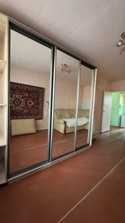 Сдам 1 к квартиру  40 кв ,Тракторостроителей 67а - фото 1