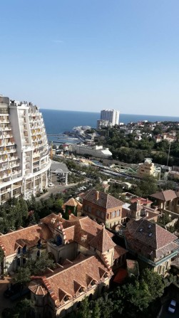 Сдам  Свою Шикарную 2х комнатную квартиру. - фото 1