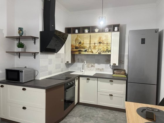 Сдам  квартиру  Спальня + кухня -студия   ЖК Омега / Толбухина Одеса