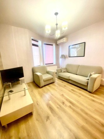 Сдам 1к квартиру в новом доме на проспекте Небесной Сотни - фото 1