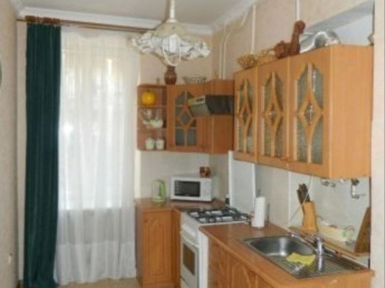 СДАМ 1 ком БОЛЬШАЯ квартира ЦЕНТР Ванная Палисадник Газ Еврейская 1 эт Одеса