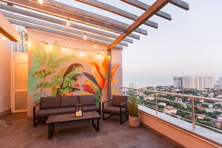 Сдам квартиру  студию, вид на море, 23 этаж, ЖК Гагарин Плаза - фото 1