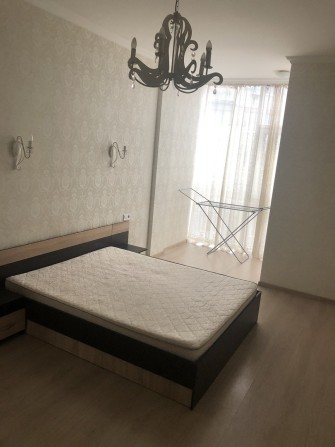 Сдам 1комн квартиру в ЖК 11 Жемчужина/ул Малиновского.Дом газовый!, 18 - фото 1