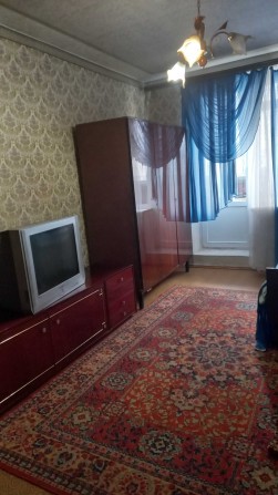 Сдам однокомнатную квартиру метро Защитников Украины. - фото 1