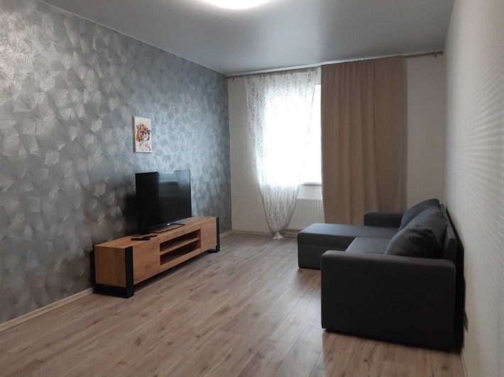 Сдам 1 комн. квартиру на Сахарова/Высоцкого - фото 1