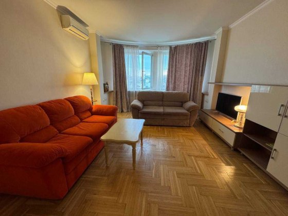 Сдам в оренду 3х кімнатну видову квартиру.(57001) Харків