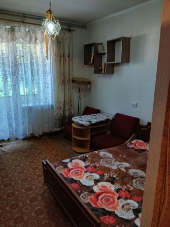 Сдам 1 комнатная квартира студия ул.Ахиезеров 20а р-н Француз. бульвар - фото 1