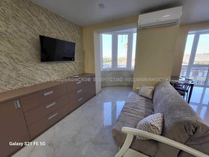 Сдам 1к.квартиру новострой с ремонтом Центр возле метро ЖК Лазурний - фото 1