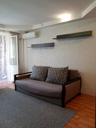 Сдам 1 к квартиру Левобережный 3,пер.Вольный,Караван - фото 1