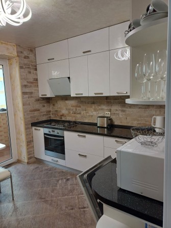 Здам 2к квартиру ЖК Щасливий вул.Яблунева 13 - фото 1