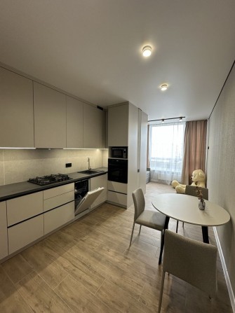 Оренда ВЕЛИКОЇ нової 1к 49м2!ТОП ЖК Софіївські Липки!Паркінг,Генератор - фото 1