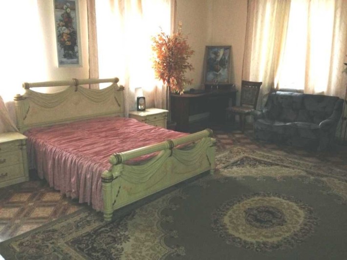 Сдам 1 комн. квартиру 55 м.кв. на Петро. Борщаговке, ул. Бархатная 18, - фото 1