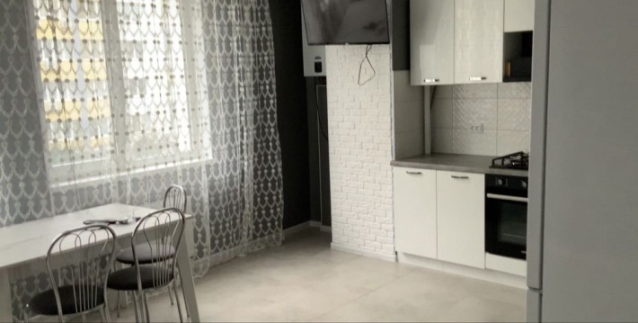 Оренда двох кімнатної квартири - фото 1