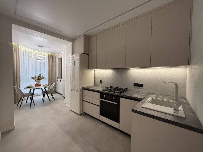 Перша оренда пр Мартинова 34 стильної 1к квартири Софія Резиденс - фото 1