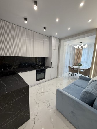 Перша оренда! Нова красуня в ЖК Софія Резиденс, Молодіжна 10 - фото 1