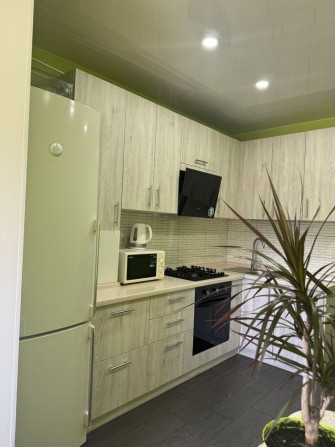 Затишна квартира вільна для заселення ЖК СофіївськаСлобідкаБоголюбова7 - фото 1