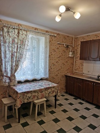 Здам в оренду простору двокімнатну квартиру в Немішаєвеу 2-к. квартиру - фото 1