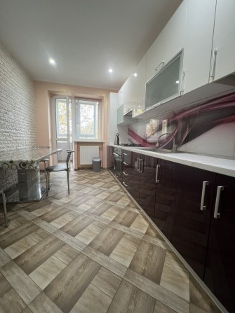 Оренда 3-кімнатної квартири м. Винники вул. Івасюка - фото 1