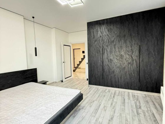 Оренда 2 кім квартири + студія, Винники, новобудова Винники